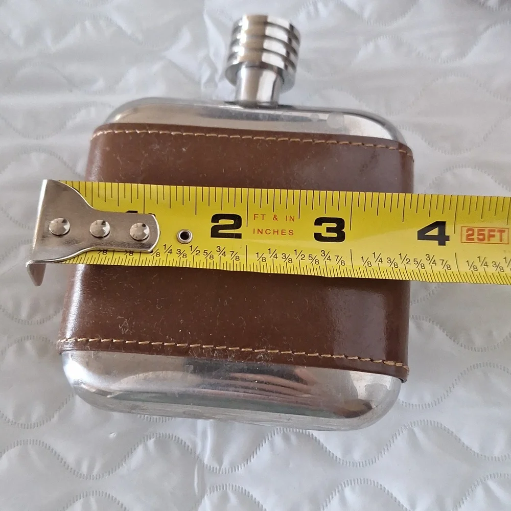 Flask Set - Picture 6 of 6